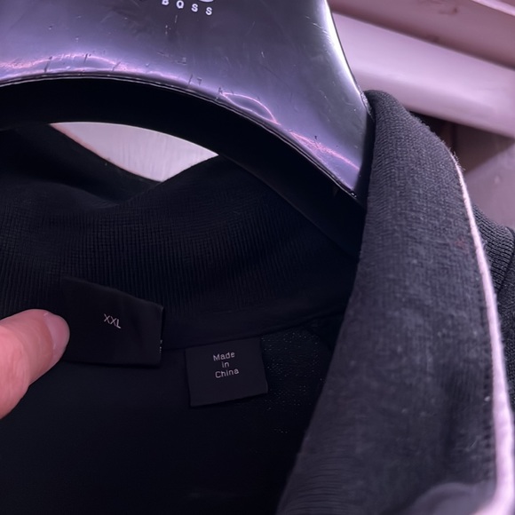 Hugo Boss Black and White Piping Zip Up XXL - Picture 4 of 6